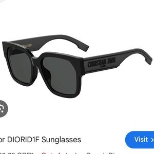 Black Dior square sunglasses